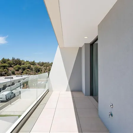 Vivi Homes - Marisol Pool, Sauna, Gym, & Сasa de vacaciones