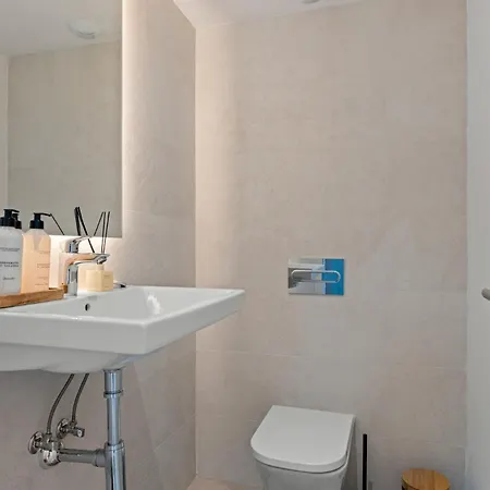 Vivi Homes - Marisol Pool, Sauna, Gym, &