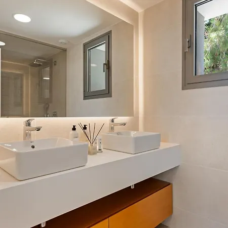 Vivi Homes - Marisol Pool, Sauna, Gym, &