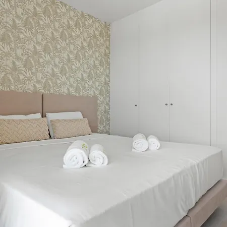 Vivi Homes - Marisol Pool, Sauna, Gym, & *