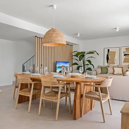 Prázdninový dům Vivi Homes - Marisol Pool, Sauna, Gym, & El Faro