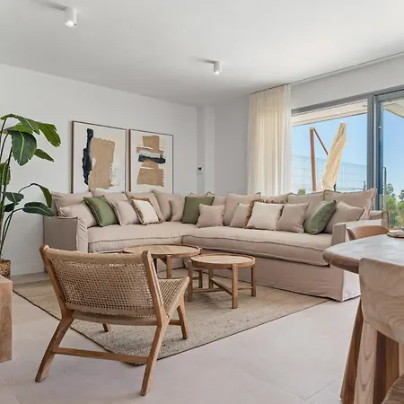 Prázdninový dům Vivi Homes - Marisol Pool, Sauna, Gym, &