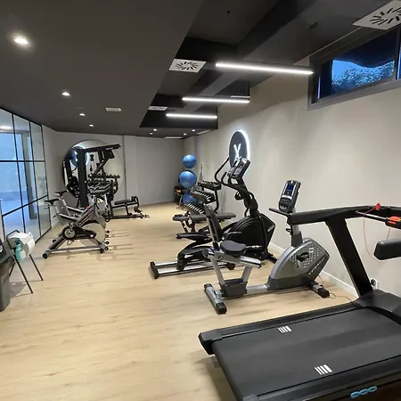 Vivi Homes - Marisol Pool, Sauna, Gym, &